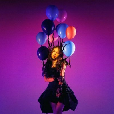 sour_paris's profile picture. guts is coming september 8th 💜