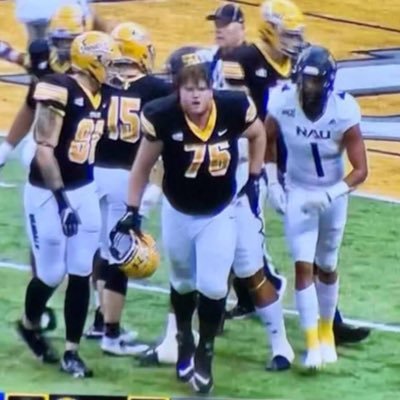 OL Grad Transfer Available 🏈 6’4 315lbs Email: Rileystraly8@gmail.com Film: https://t.co/v0yrOSX1UH