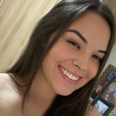 cv_camillyy's profile picture. 