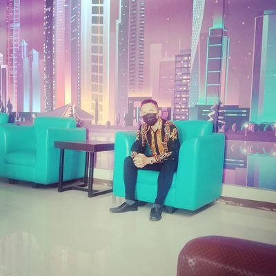 hensempu's profile picture. 