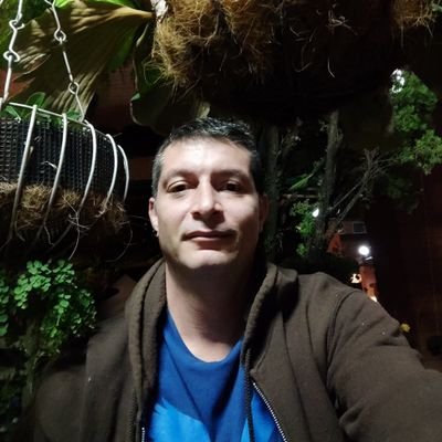 fergussondavid's profile picture. De la oscuridad a la luz.