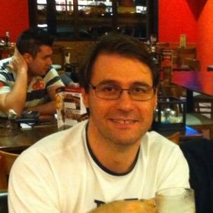Alexand31542671's profile picture. Sem