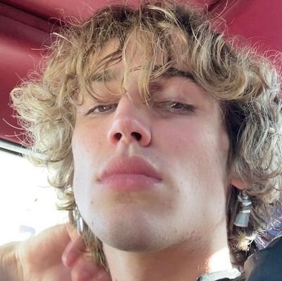 vinniewifey08's profile picture. vinnie stan and  iam  @hacker06763133