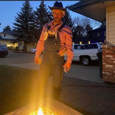 strippedmud's profile picture. 780, Oilfield consultant, I make clean water !, dad to 3, C-10s are life. Proud conservative. Resisted the pressure to get jabbed