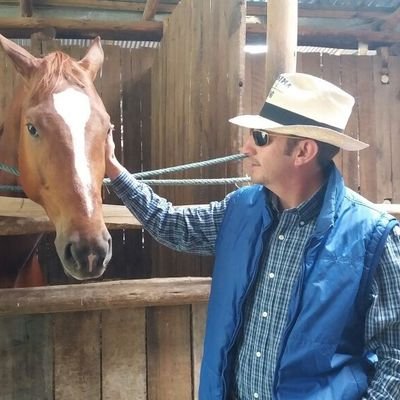 CherresBernal's profile picture. 