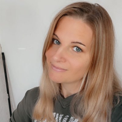 nadindinchen's profile picture. https://t.co/OOpr6kvfym
