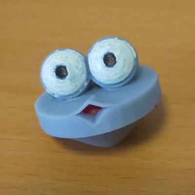電子ゲーム、ボードゲームが好きです。
コンパクトなルールのゲームを好む傾向にあります。