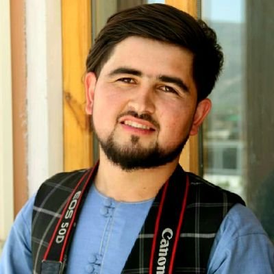 خبرنگار ومدافع حقوق بشر
معاون کمیسون ایران مالزی..!
اطلاع رسانی جرم نیست بل یک رسالت است.