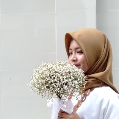 #𝐈𝐍𝐅𝐉 • Tweeting about song preferences and digital arts #byretnopurwaa. Thanks for stopping by!