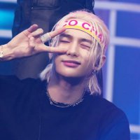 stef π (@mix7ape) 's Twitter Profile