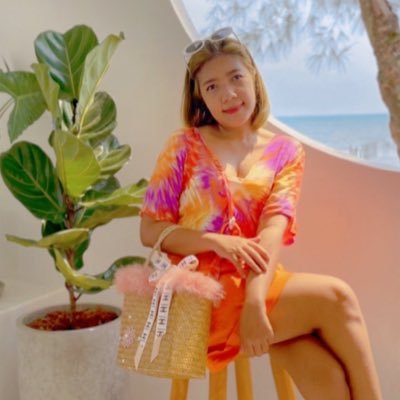 kittykate_kw's profile picture. 