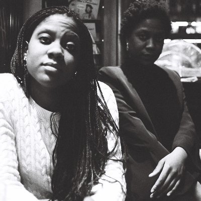 delieeMarasa's profile picture. DÉLIÉE EST UN ESSAI, une forme d’expérience de contre-critique littéraire, un engagement dans les livres, l’écrit et les mots