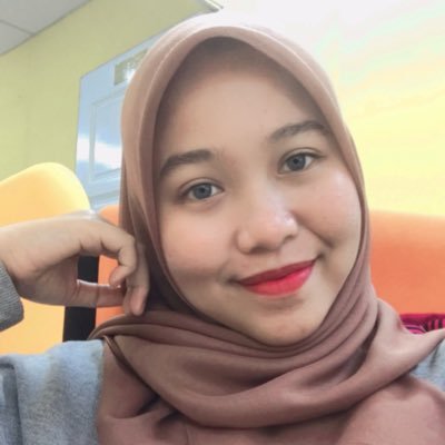 لا تَحْزَنْ إِنَّ اللَّهَ مَعَنَا “Janganlah engkau bersedih, sesungguhnya Allah bersama kita“