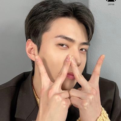 _SelenaSE's profile picture. ❝sᴜᴘᴘᴏʀᴛ ᴇxᴏ ɴɪɴᴇ ᴏɴʟʏ❞ ♪♫ ɪᴍ ᴇxᴏʟ ت L - 1485 #2SeSelena