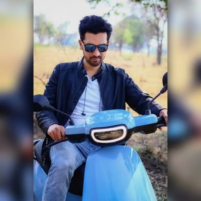 Doctor👨‍⚕️ | Travel Vlogger🤳 | Fitness enthusiasts🏋️ | Spiritual🧘 | Biker🏍️ | Environmentalis🌳|
Tweets are exclusively @OlaElectric related.