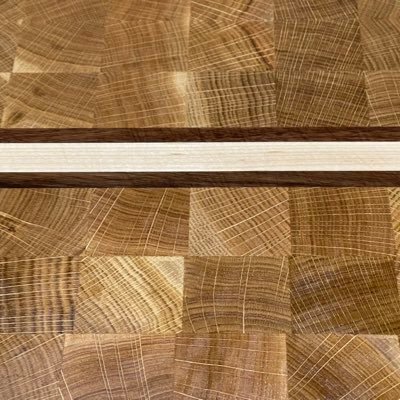 finchworkshop's profile picture. Hobby woodworker, maker, diyer, 3D printer, photographer and LEGO creator.