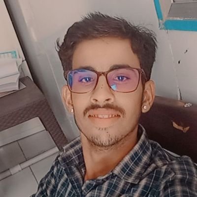 Me balwant Singh Rajpurohit lakha jo ki aabhi meri padhi chal rahi hai but Hospital me bhi laga hua hu ok friends