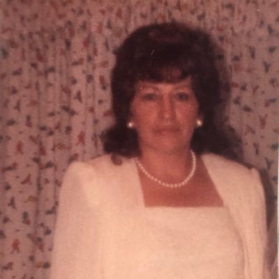 corineward22's profile picture. 