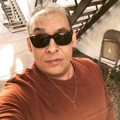 i’m just an American man who fights for truth justice and the American way Just like Superman And I am not looking for a woman I have 1😭😭😭😭😭
