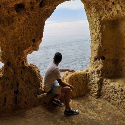 lavianaatope's profile picture. Sic Parvis Magna