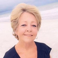 Mary Creekmore - @MaryCreekmore7 Twitter Profile Photo