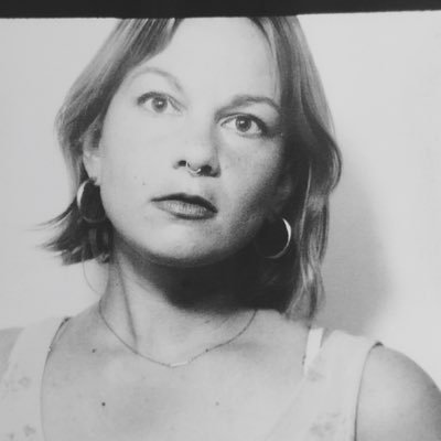 Writer | Randall Jarrell Nonfiction Fellow @SarahLawrence
she/her 🌹🏳️🌈