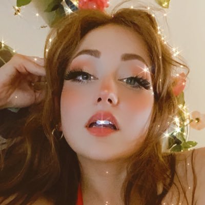 What if God had a hotwife? Content Creator 🌈 Psychedelic Artist 👩🎨 Animal Lover 🐸🐠🦎🐶🐥🐦🐝