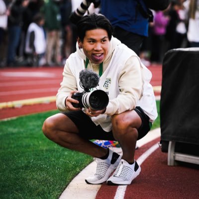 Creative Media @goducks and @oregonfootball 
Freelance Videographer/Photographer O'ahu, Hawai'i 🌴