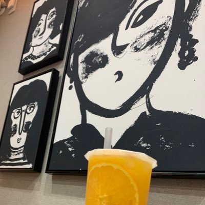 交換、譲渡、キャンペーンRP等がメインの取り引き垢です。DM開放済。成人。本垢有◎お互いが気持ちの良いお取引を目指します◎平日日中仕事の為返信夕方〜夜🙇‍♀️◎よろしくお願いします！※あんスタvalkyrieP/山崎大輝君🌱※お取引時のみF推奨