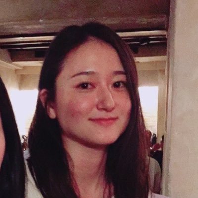 Product Designer @Backmarket, I train, breathe, and read 🩰🧘♀️📚 Lived in 🇯🇵🇬🇧🇲🇹🇳🇱🇩🇪🧸