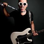 Hari Salazar is a Chilean musician best known for his virtuous guitar skills especially in the genres of pop-rock, jazz, classical, bosa-nova and flamenco.