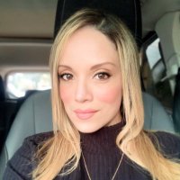 Juliana Velásquez(@JulianaVCoach1) 's Twitter Profile Photo