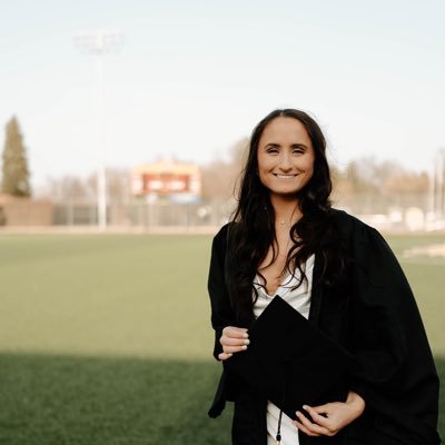 oliviabecker1's profile picture. WCHS’18—NSU’22⚽️