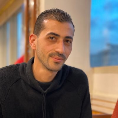 في حاجات بتتمني يكون فيها ذكائك محدود ، و متشوفش تفاصيلها ( متسامح)