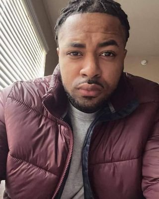 Being my self makes me happy and I pray I got the woman who will love me as well 😍