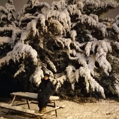 1spiegelei's profile picture. Çayı üç şekerli severdim.