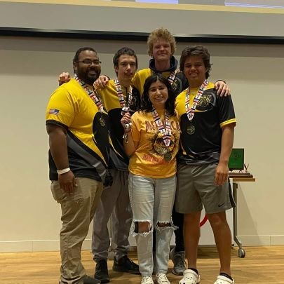 JohnTWithers1's profile picture. BQ/Birdo Ganq mk8dx clan member 
mid pro mk8dx player 🎮 Taken A❤️