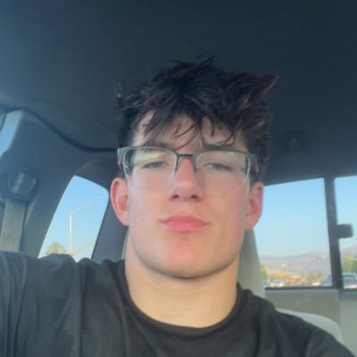 ronnyport9's profile picture. 