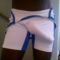 j'adore le sexe sans tabou
entre dominateur ou soumis j'ai ma place. Écris moi en DM.
Aller plus loin, tenter des nouvelles choses. cocu ou cocufieur essayons
