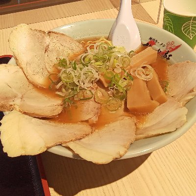 漢は黙ってラーメンand日本だろ？
フォローしてくれればフォロバ。Please me follow. I can follow back.
フォートナイトクリエイターサポート「tac0sm0_029」
下手の横好きレベルにmaimaiやってる。グルミクもやってる。旧50からKUN餓鬼で夜職の逆張り陰湿おたまじゃくし。