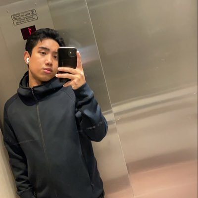 nolimitonin's profile picture. 