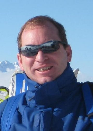 EenOpZesJL's profile picture. 