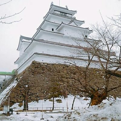 福島県は自分の原動力と共に魂・ご先祖様は会津藩の為、福島県は心の故郷です。
函館は父の分骨地なので愛おしいです。

★愛して止まないもの⇒虹の橋で待っていてくれる黒ラブの大吉、日の本、旅、酒
★嫌いなもの⇒嘘、不義理
★信念「ならぬことはならぬものです」「至誠」
◆無言フォローRT失礼致します
◆尖閣・竹島を守る