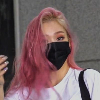 gavotesell's profile picture. Selling and giveaway votes for Idolchamp CH/KR, Starplanet, Mcountdown, and Queendom