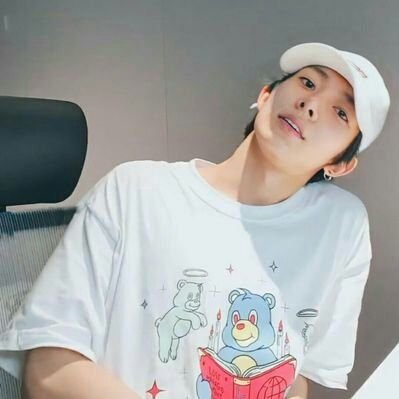 mybelieveinhs's profile picture. Slow down, take time to smile / enfp