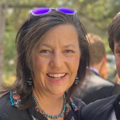 leedash's profile picture. Newbie at twitter, fourth grade math teacher, mother of two boys, wife of Aggie, Sooner fan #thankful