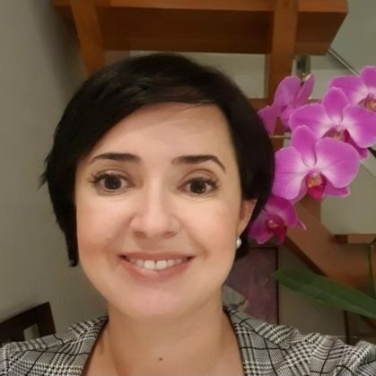 Neurologista e Neurofisiologista. Trabalha com Epilepsias Refratárias