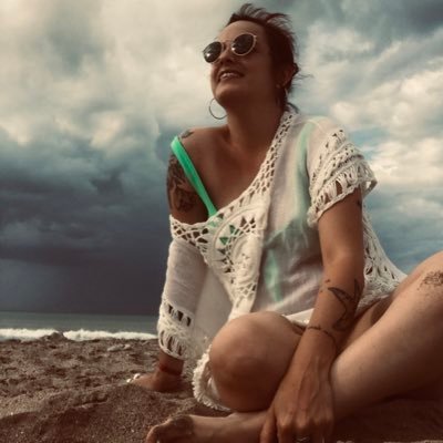 carolitaquegles's profile picture. El cuerpo pide, el alma es libre.