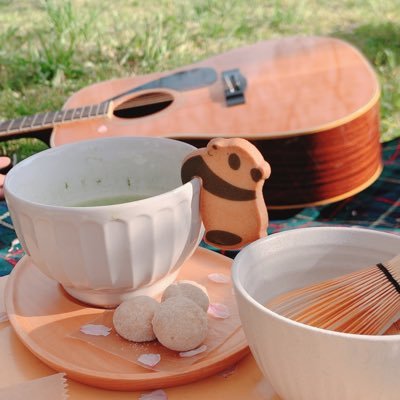 子ども食堂やお店のこと、店主mocoの小さな日常など、ゆるりと綴ってます。