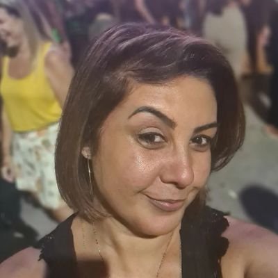 Uma mulher Guerreira! Não discuto com Esquerdopatas...🥰
Bacharel em Direito
MBA em Qualidade e Gestão de Processos! Surta não! Falo com Propriedade! Talkey? 😎
